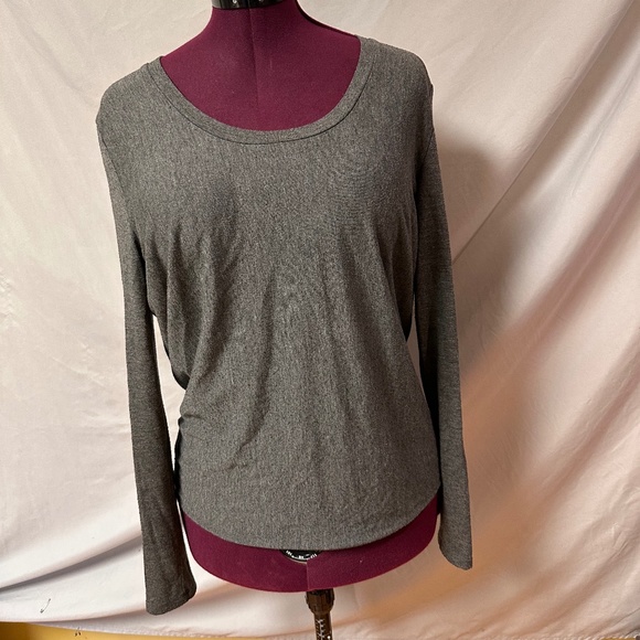 Red Dragon Apparel plunging backline top - Picture 1 of 7